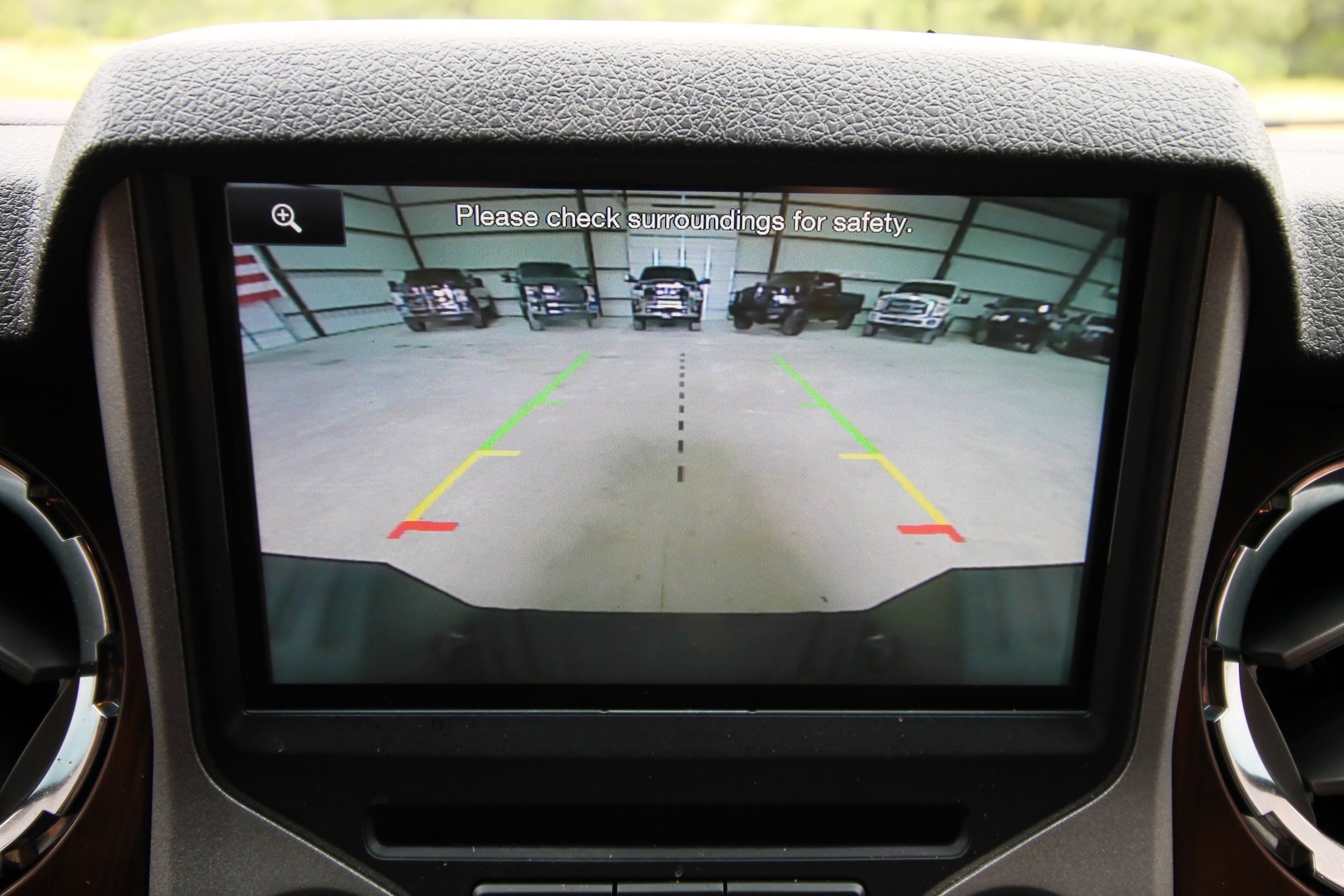 Used 2015 Ford F350 Lariat AWD/4WD image 32