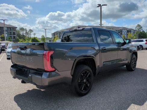 Used 2025 Toyota Tundra Platinum AWD/4WD image 6