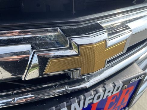 Used 2019 Chevrolet Malibu Hybrid image 30