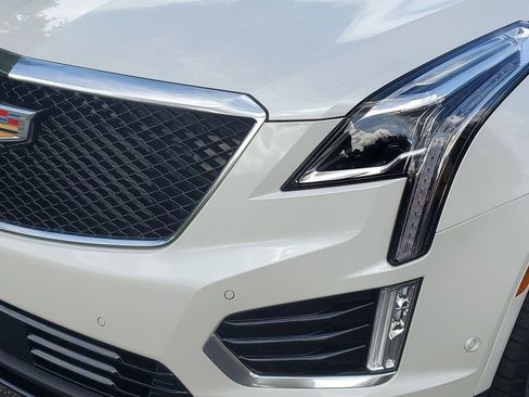 Certified 2026 Cadillac XT5 Sportv AWD/4WD image 10