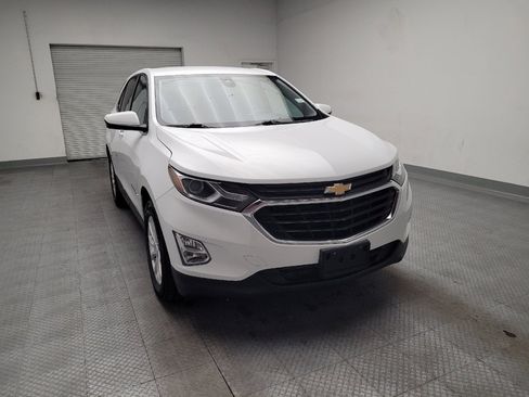 Used 2020 Chevrolet Equinox LT w/ Driver Convenience Package FWD image 14