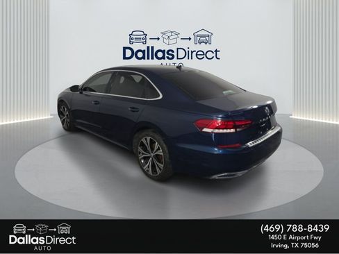 Used 2022 Volkswagen Passat 2.0T SE FWD image 9