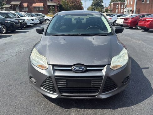Used 2013 Ford Focus S image 2