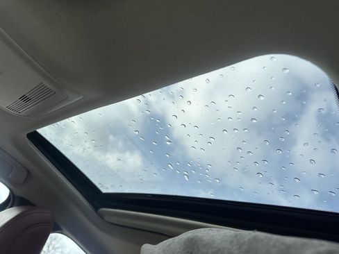 Used 2025 MAZDA MAZDA3 s image 35