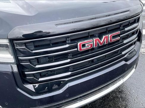 Used 2022 GMC Acadia SLT image 31