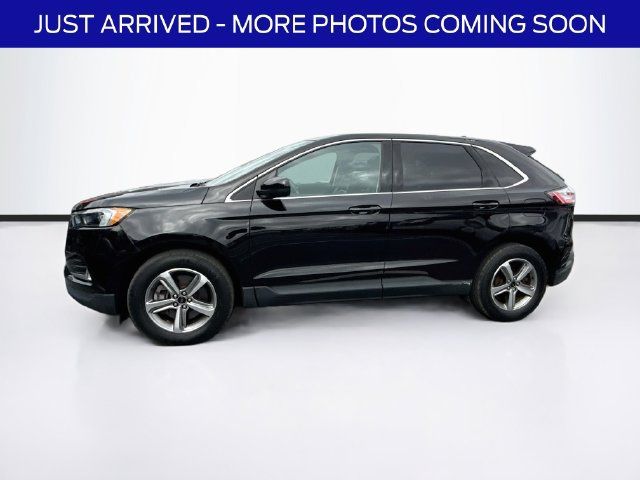 Used 2023 Ford Edge SEL w/ Convenience Package AWD/4WD image 4