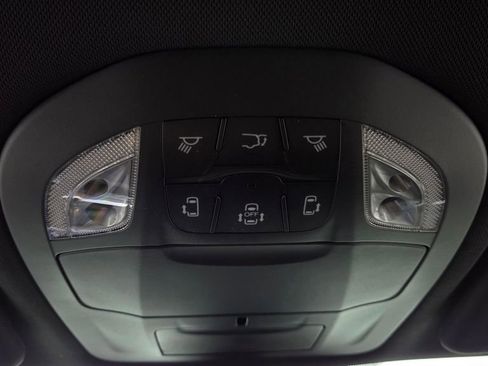 New 2026 Chrysler Pacifica Select image 28