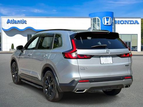 Used 2025 Honda CR-V Sport Touring image 6