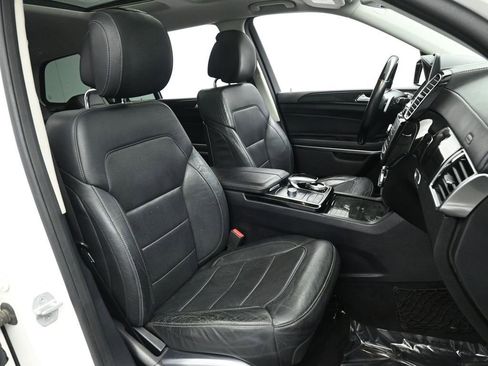 Used 2018 Mercedes-Benz GLS 550 4MATIC w/ Driver Assistance Package image 22