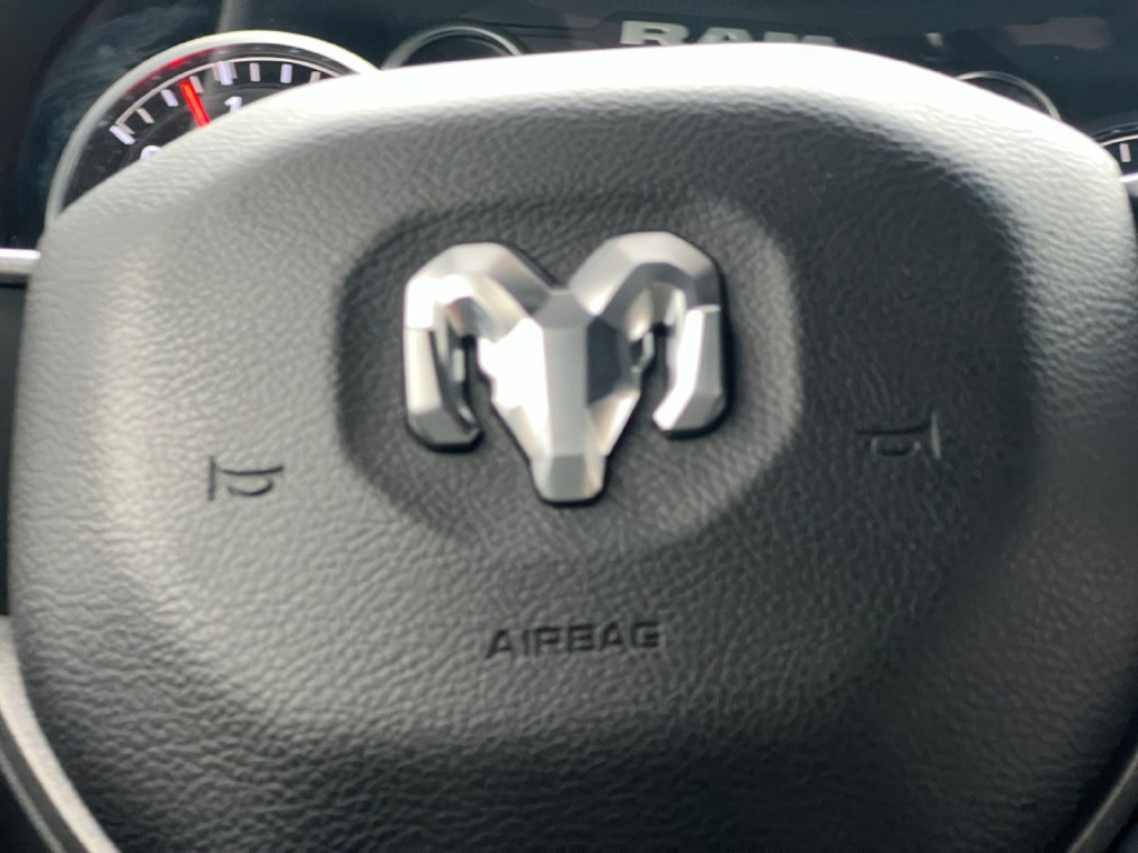 Used 2022 RAM 3500 Tradesman AWD/4WD image 5