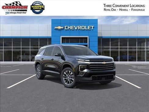 New 2026 Chevrolet Traverse LT w/ Sun and Wheel Package AWD/4WD image 1