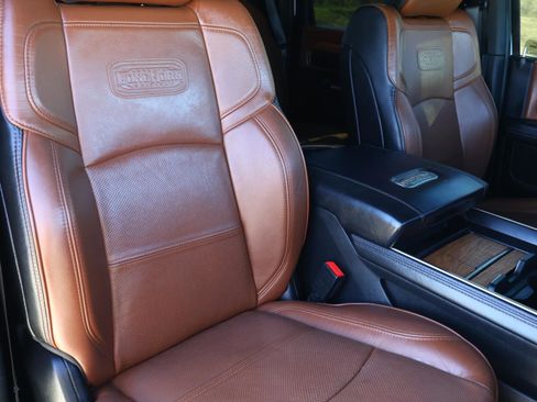 Used 2019 RAM 2500 Limited image 19