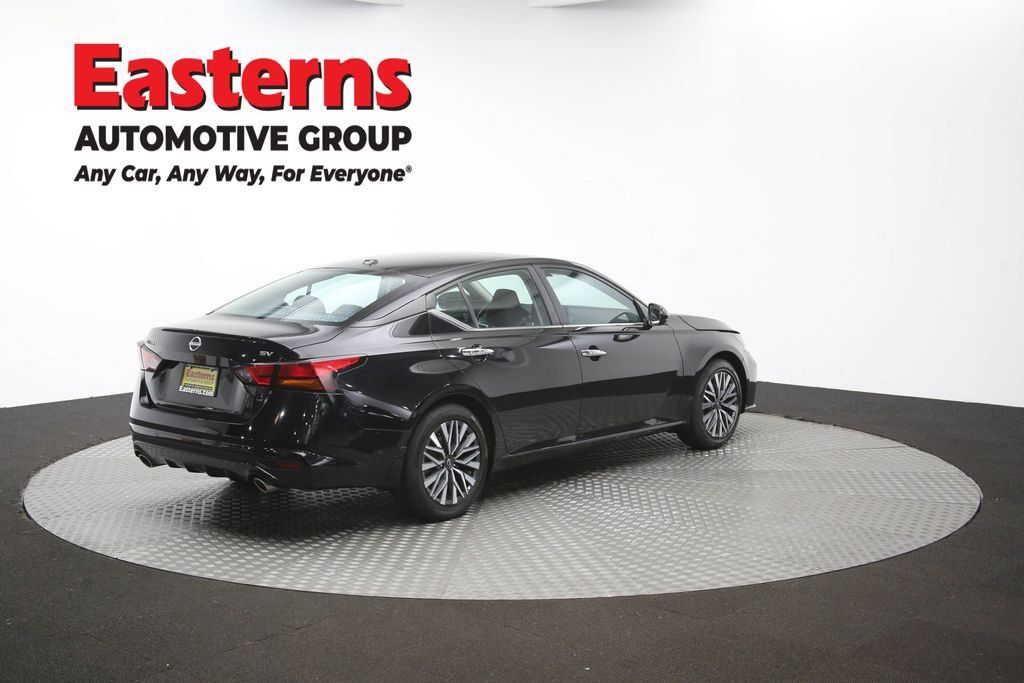 Used 2024 Nissan Altima 2.5 SV w/ SV Premium Package FWD image 42