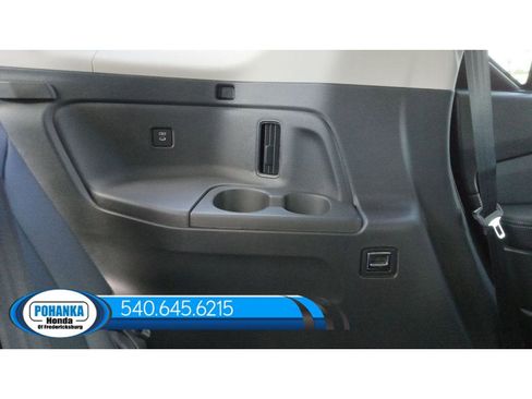 New 2025 Honda Pilot Touring image 46