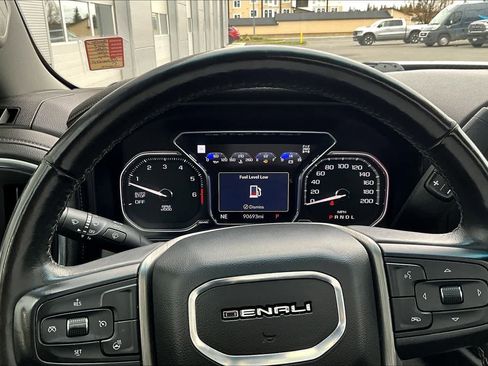 Used 2019 GMC Sierra 1500 Denali AWD/4WD image 18