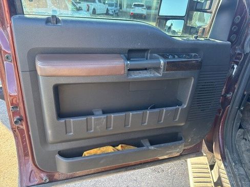 Used 2016 Ford F250 Platinum w/ FX4 Off-Road Package image 14