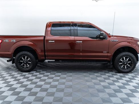Used 2016 Ford F150 XLT w/ Equipment Group 302A Luxury AWD/4WD image 4