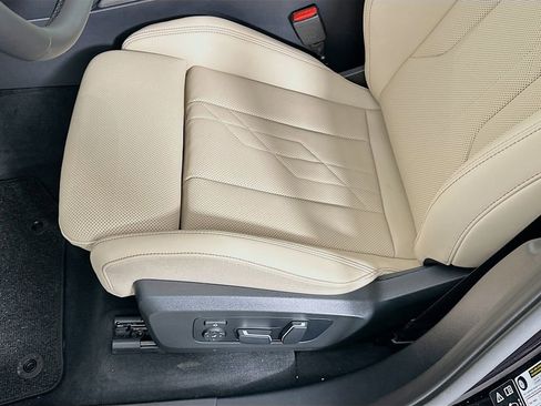 Used 2025 BMW X3 xDrive30i w/ Premium Package AWD/4WD image 21