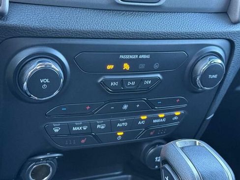 Certified 2022 Ford Ranger XLT w/ Equipment Group 302A High AWD/4WD image 19