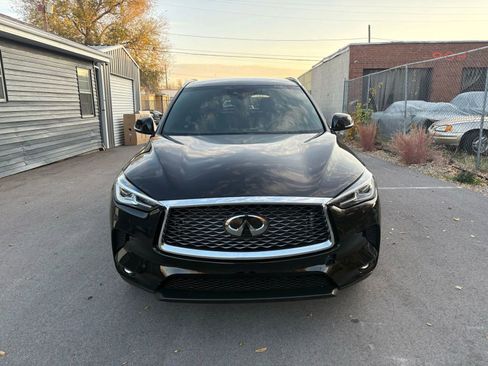 Used 2021 INFINITI QX50 Luxe w/ Appearance Package image 2