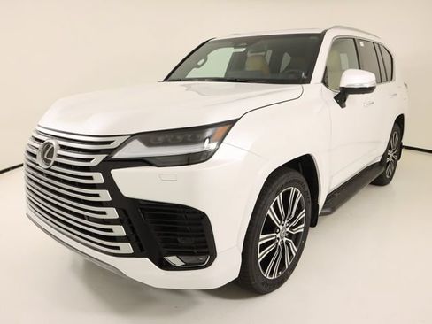 New 2026 Lexus LX 600 4WD w/ Luxury Package image 8