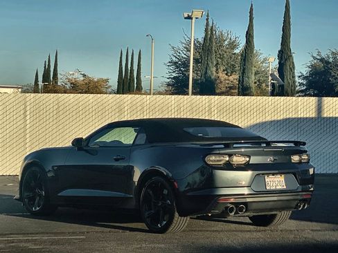 Used 2022 Chevrolet Camaro SS image 7