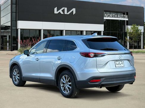 Used 2018 MAZDA CX-9 Touring w/ Touring Premium Package FWD image 9