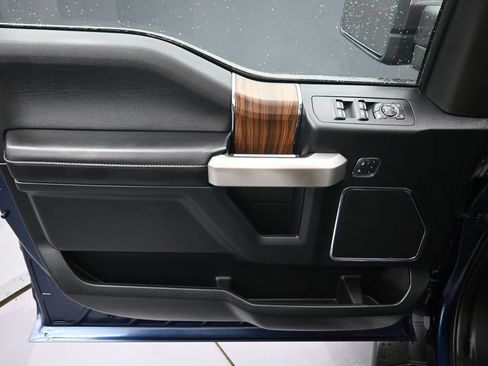 Used 2017 Ford F150 Lariat AWD/4WD image 24