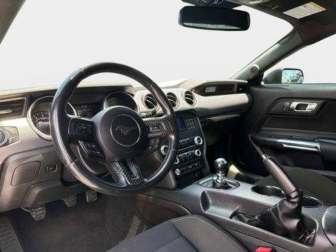 Used 2019 Ford Mustang GT w/ Black Accent Package RWD image 30