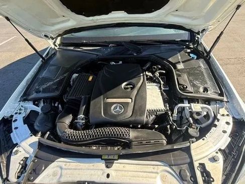 Used 2018 Mercedes-Benz C 300 Sedan image 28