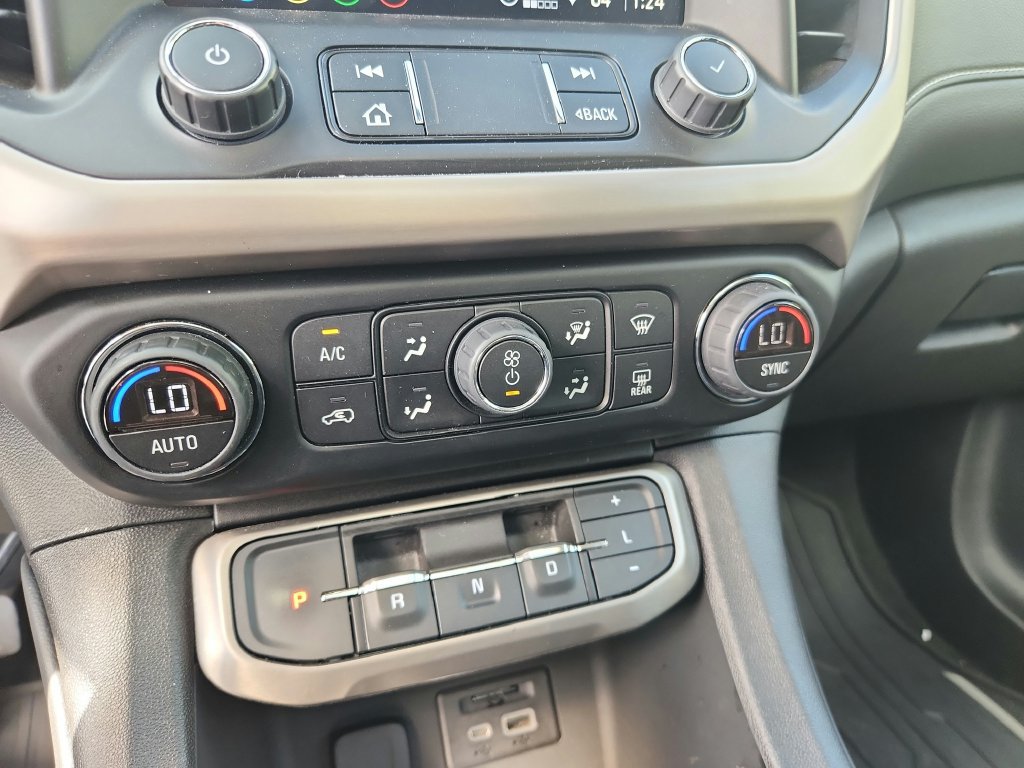 Used 2023 GMC Acadia Denali w/ Denali Ultimate Package AWD/4WD image 19