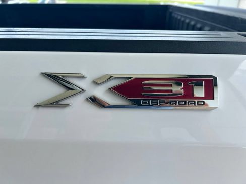 Used 2020 GMC Sierra 1500 SLT w/ SLT Convenience Package AWD/4WD image 31
