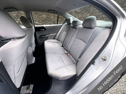 Used 2014 Honda Accord LX image 17
