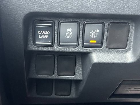 Certified 2025 Nissan Frontier S RWD image 25