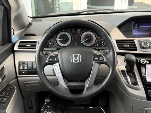 Used 2014 Honda Odyssey EX-L image 29