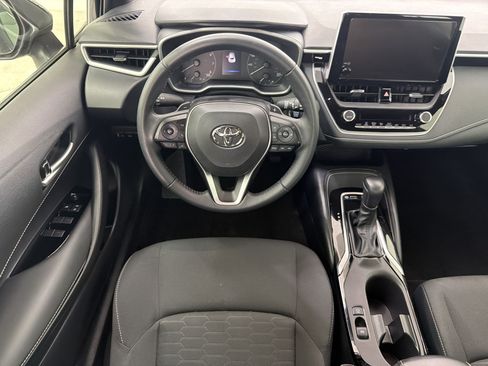 Used 2025 Toyota Corolla SE FWD image 27