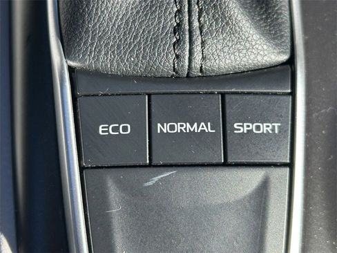 Used 2023 Toyota Camry LE image 26