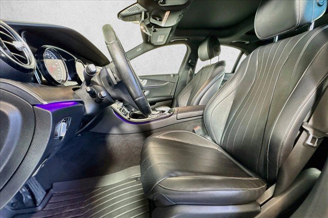 Used 2017 Mercedes-Benz E 300 image 19