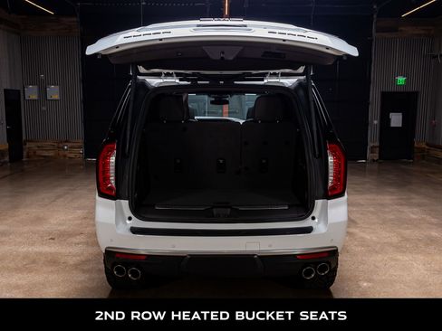 Used 2024 GMC Yukon Denali AWD/4WD image 9