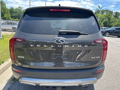 Used 2020 Kia Telluride SX w/ Towing Package AWD/4WD image 3
