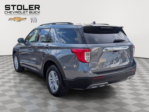 Used 2024 Ford Explorer XLT w/ Equipment Group 202A image 3