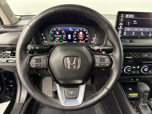 Used 2025 Honda Accord Touring image 26