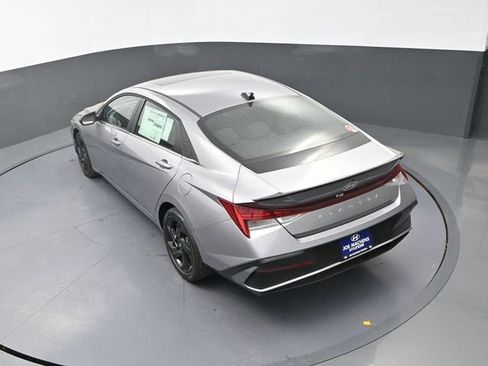 New 2026 Hyundai Elantra SEL Sport Premium FWD image 26