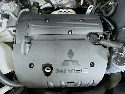 Used 2020 Mitsubishi Outlander Sport SE image 32