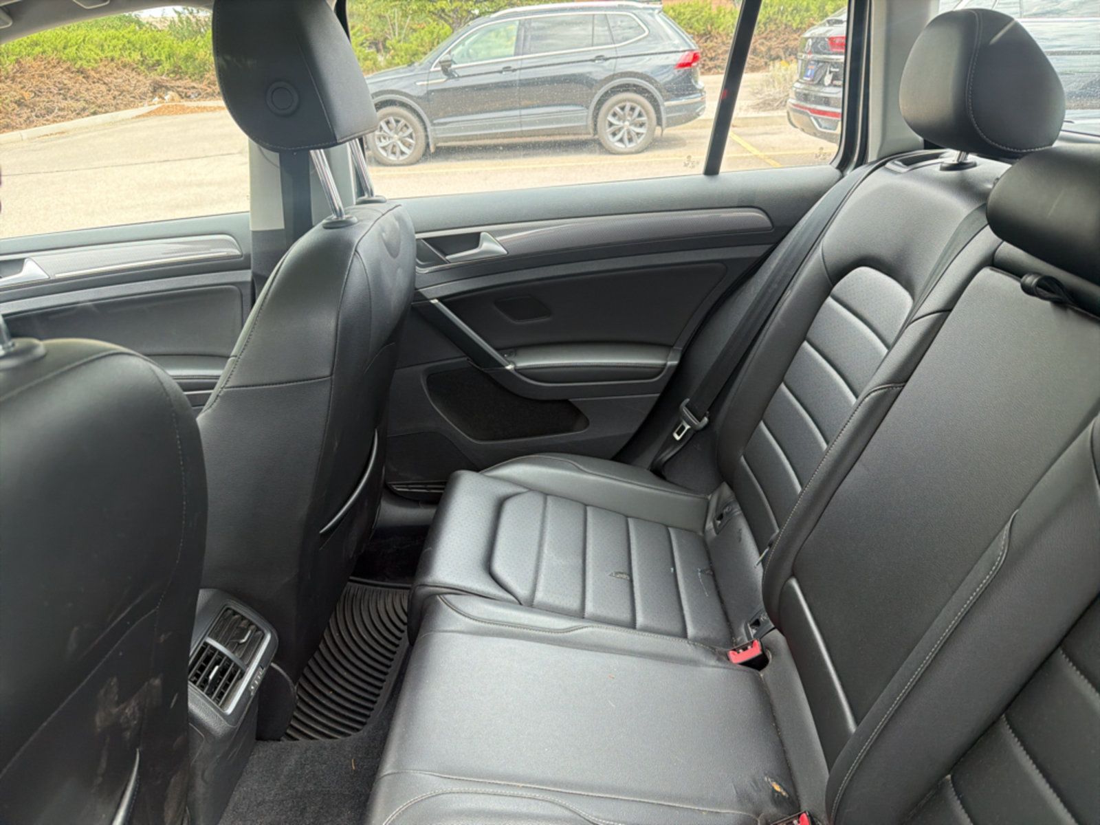 Used 2019 Volkswagen Golf Alltrack S AWD/4WD image 15