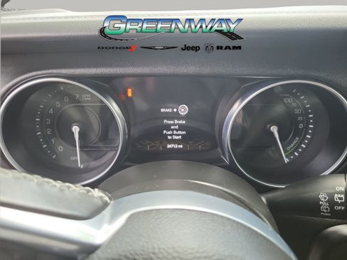 Used 2023 Jeep Wrangler Unlimited Sahara AWD/4WD image 29