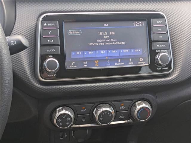 Used 2023 Nissan Kicks S FWD image 14