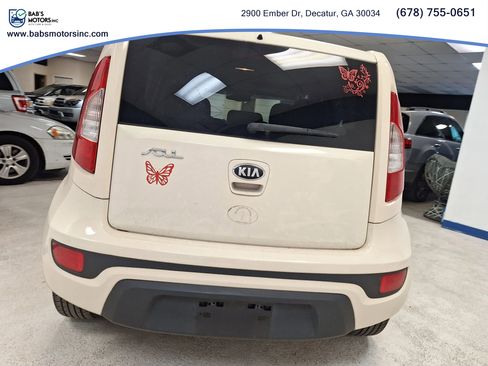 Used 2013 Kia Soul + image 7