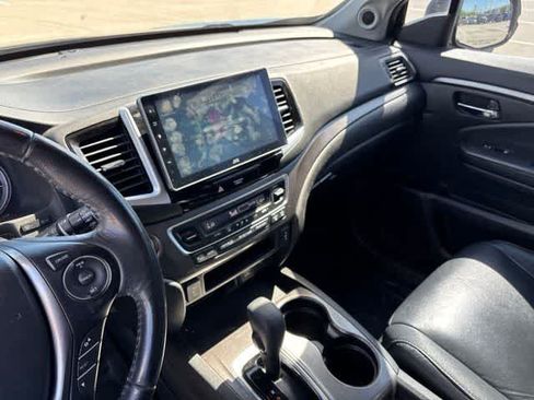 Used 2017 Honda Pilot EX-L image 19