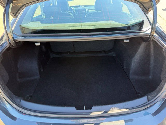 Certified 2017 Chevrolet Malibu LT w/ Leather Package FWD image 37